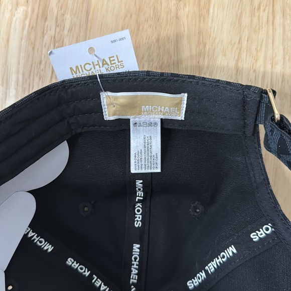 Michael Kors Women’s Black Hat (NWT) - Picture 5 of 6